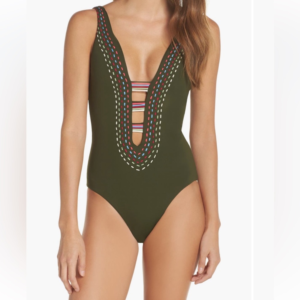 Becca | Quest One Piece Swimsuit